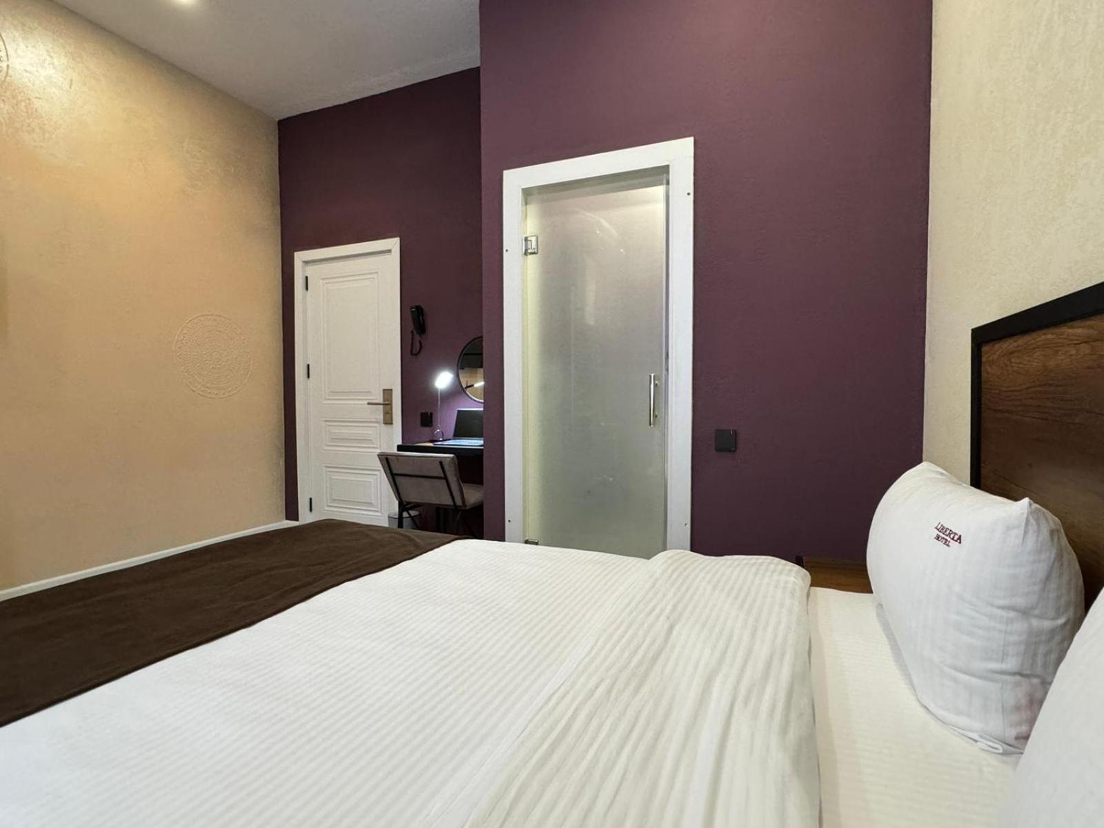 Liberta Hotel Баку Экстерьер фото