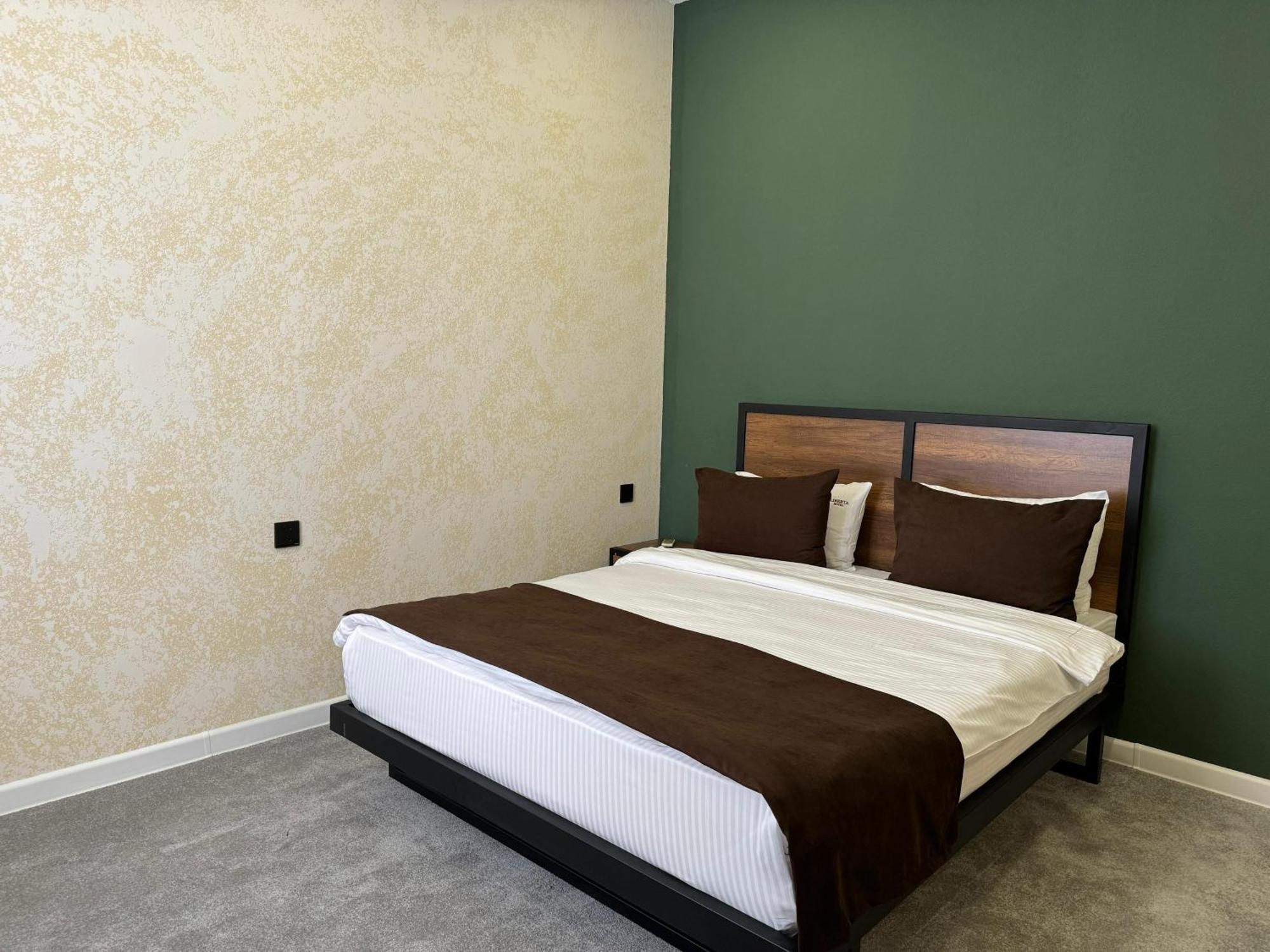 Liberta Hotel Баку Экстерьер фото